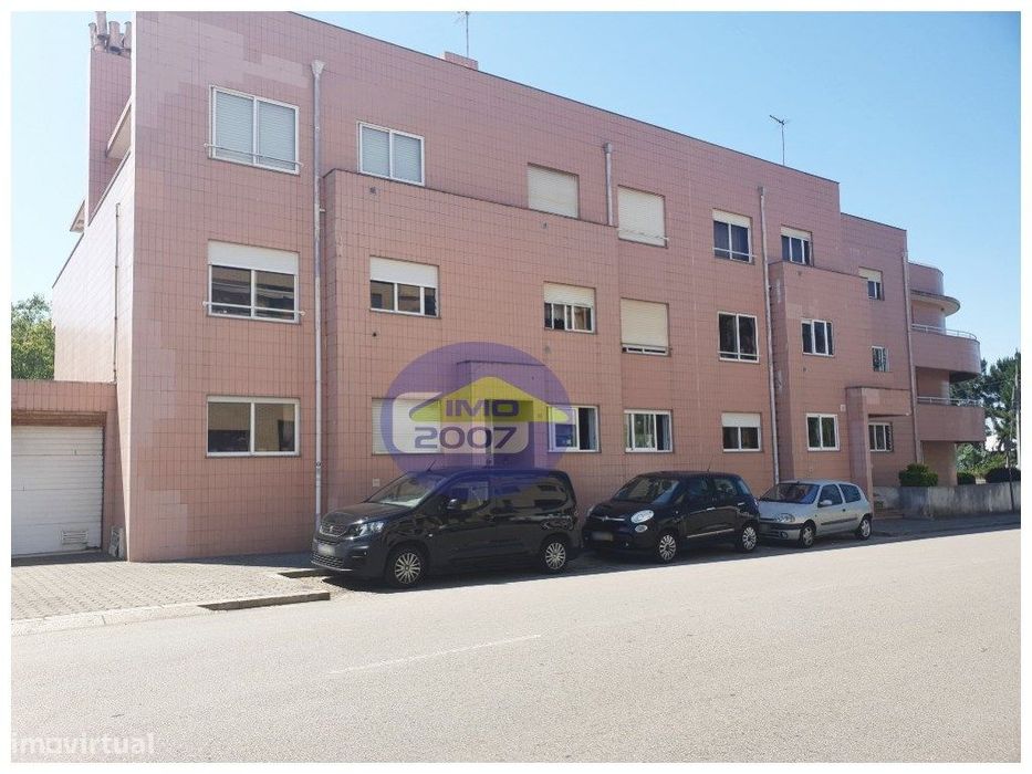 Apartamento T2 na Madalena
