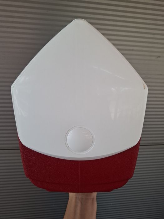 Lodówka sportowo turystyczna Igloo Playmate nowa 6.6l bardzo lekka