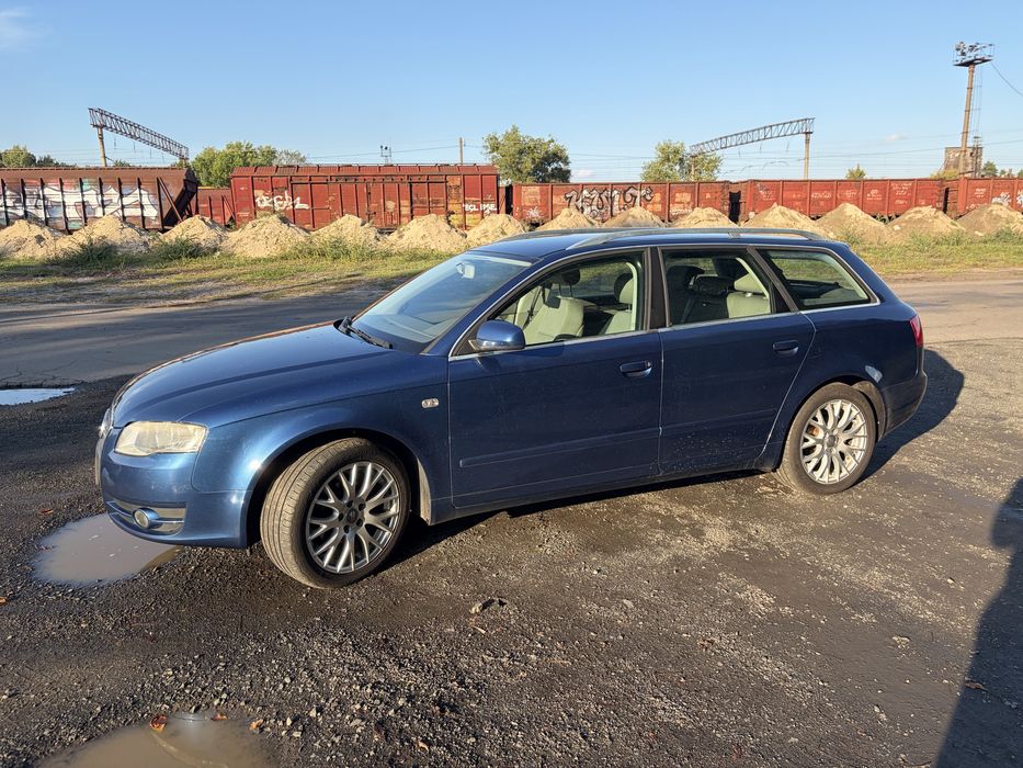 Audi A4 1.6 бензин