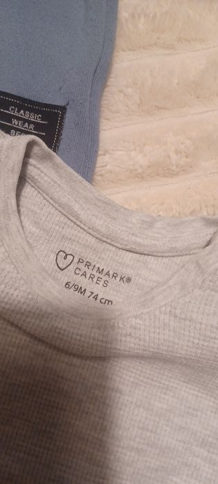Komplet/zestaw niemowlęcy rozmiar 74 dres plus bluzka.