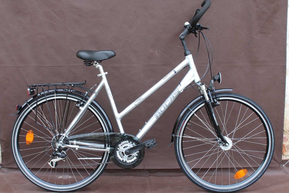 Piękny ALU Rower Damski "BOCAS" Koła 28'' 24 Biegi PRĄDNICA