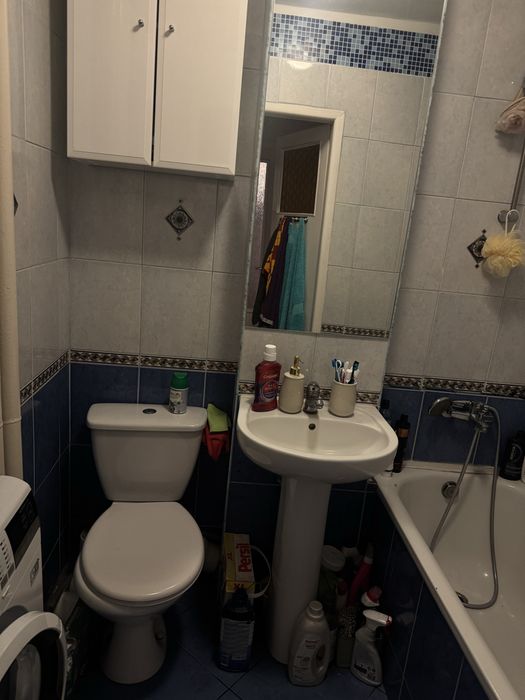 Pokój w samym centrum Warszawy, Rondo ONZ