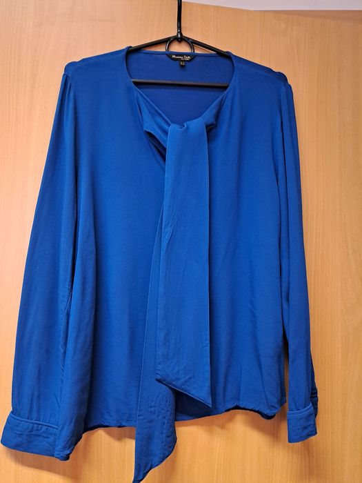 Kobaltowa bluzka Massimo Dutti