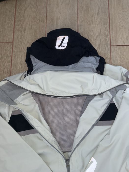 куртка Helly Hansen