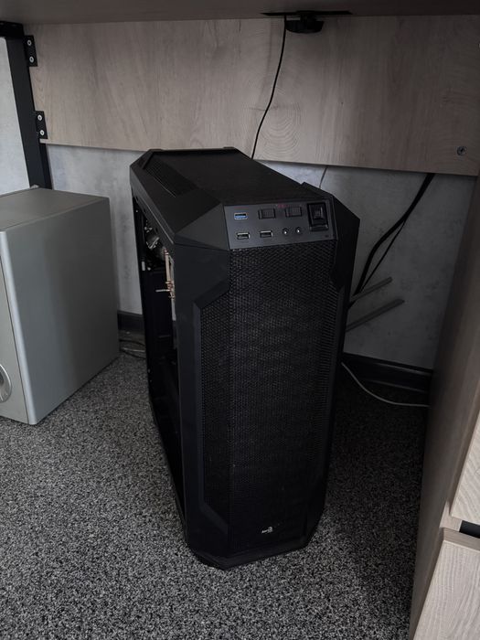 Мощный игровой компьютер – RX 6800, Ryzen 5, SSD + 1ТБ!