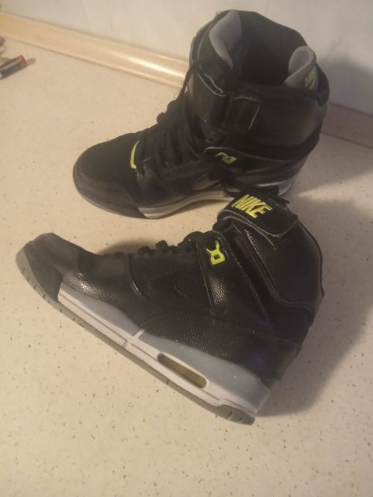 (2) Buty damskie Nike nike Snickers air 38,5 wkładki 24,5 cm
