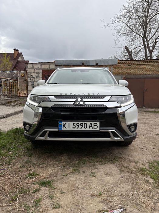 Mitsubishi Outlander 2019