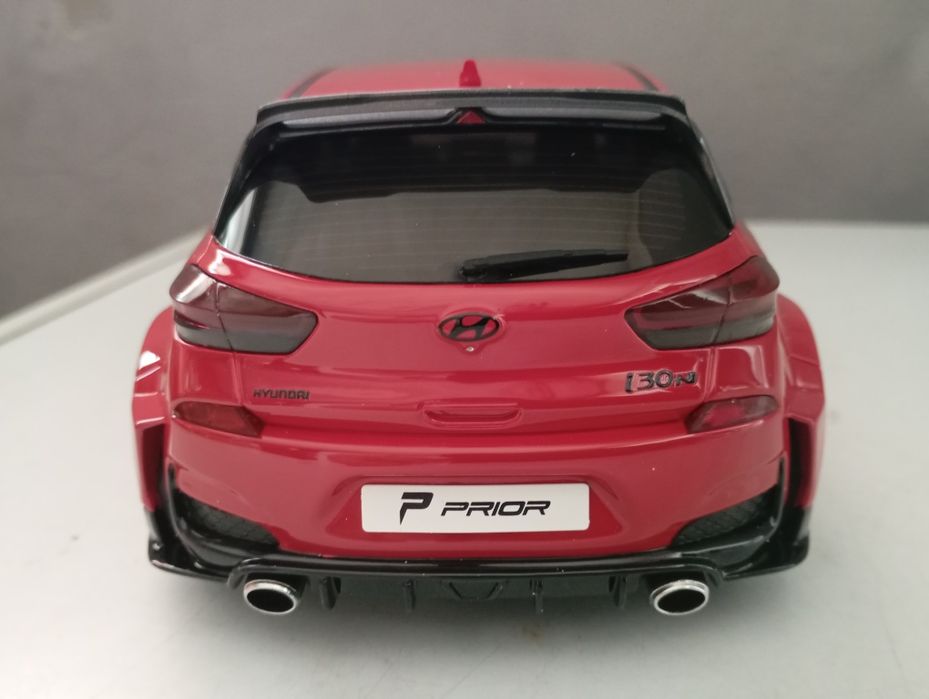 Miniaturas de carros 1.18