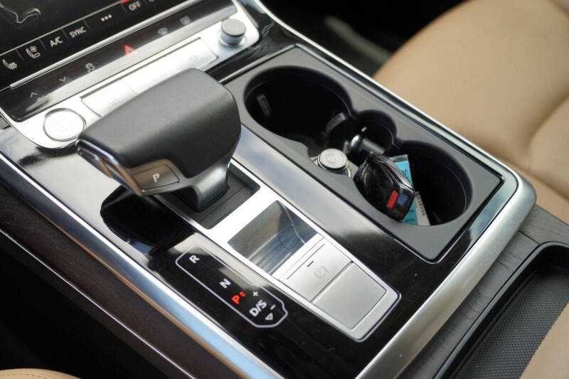 2019 Audi Q8 Prestige