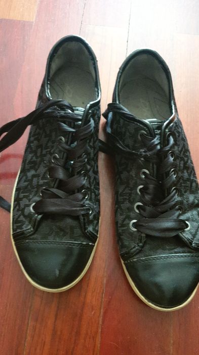 Sapatilhas DKNY pretas