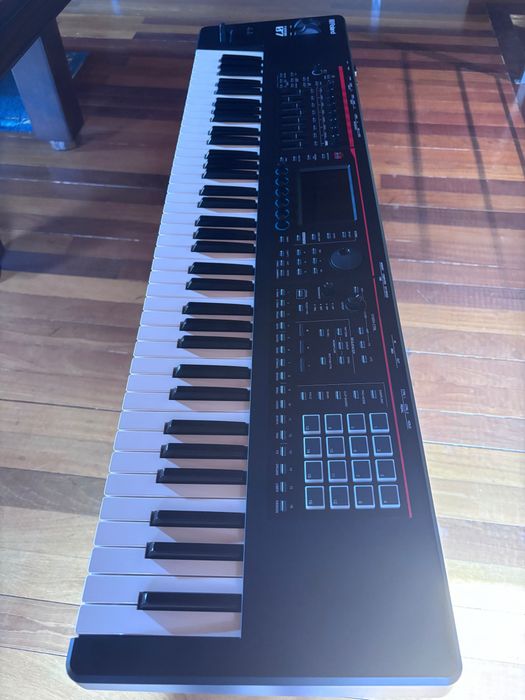 Roland FANTOM-07 76 teclas — totalmente funcional