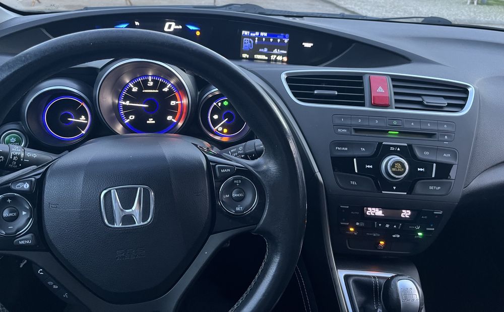 Honda civic 1.6 I-DTEC sport