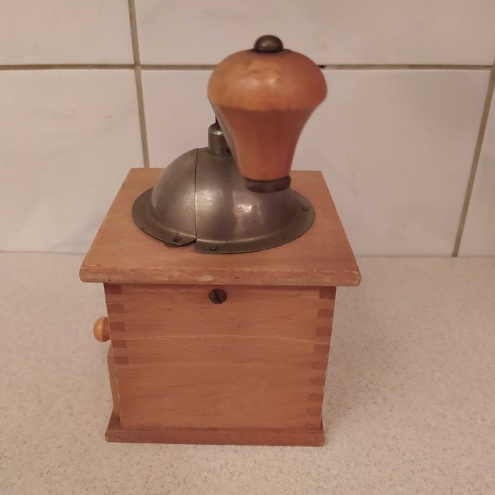 Młynek do kawy Kym Kym Vintage