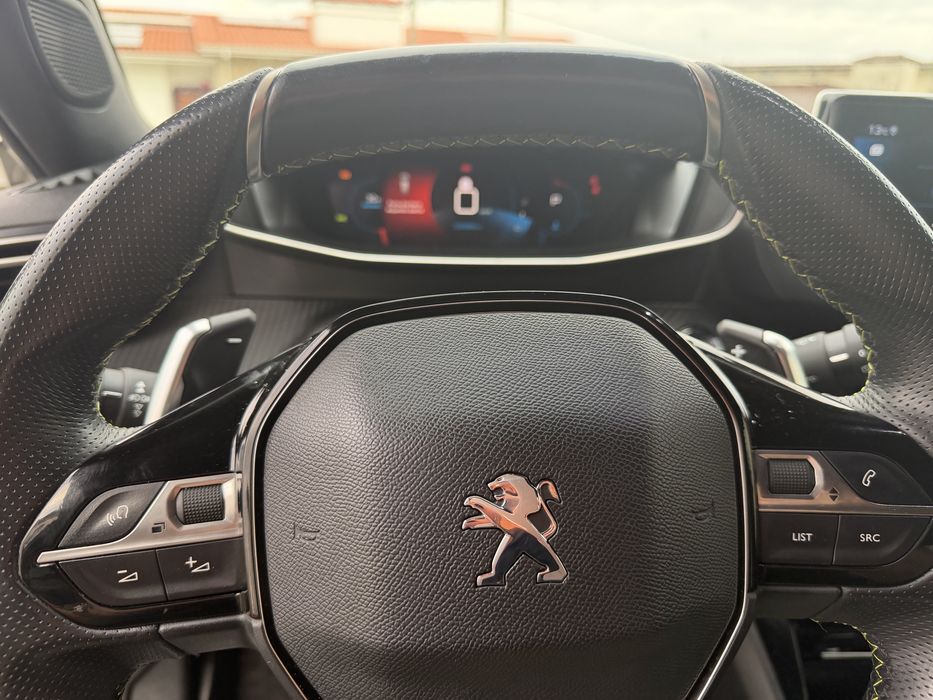 Peugeot 2008 1.2 GT Line