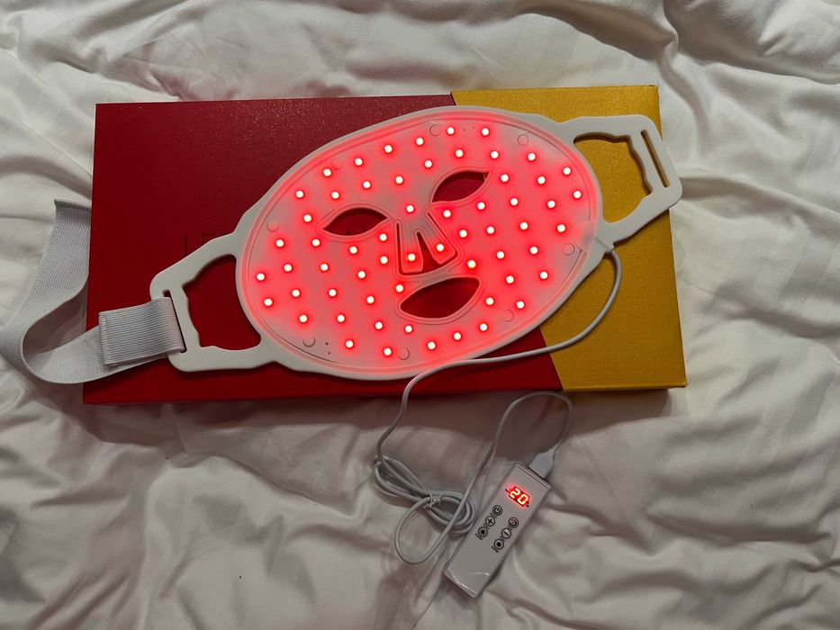 Светодиодная світлодіодна LED маска для лица