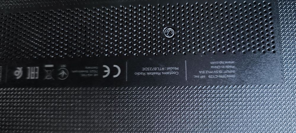 Ноутбук HP Model 15-ra023ur