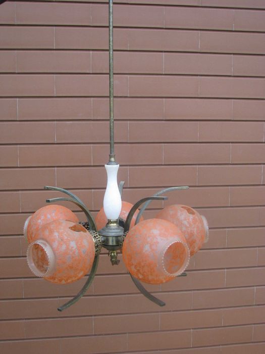 Conjunto de candeeiros antigos