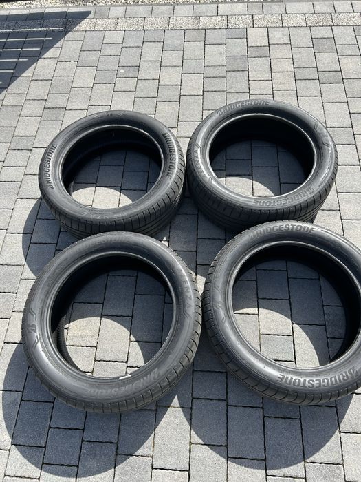 Opony Bridgestone Alenza 235/50/19 4sz. 2021/2022r. 6/7mm