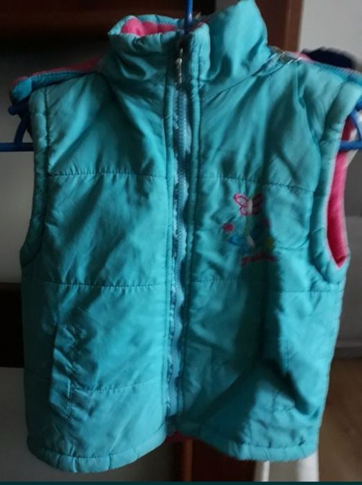 Serdak dziewczęcy z kapturem r. 128