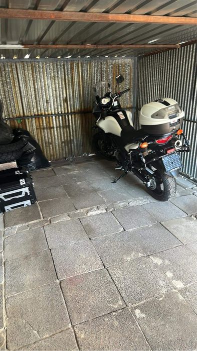 Kufer motocyklowy Givi