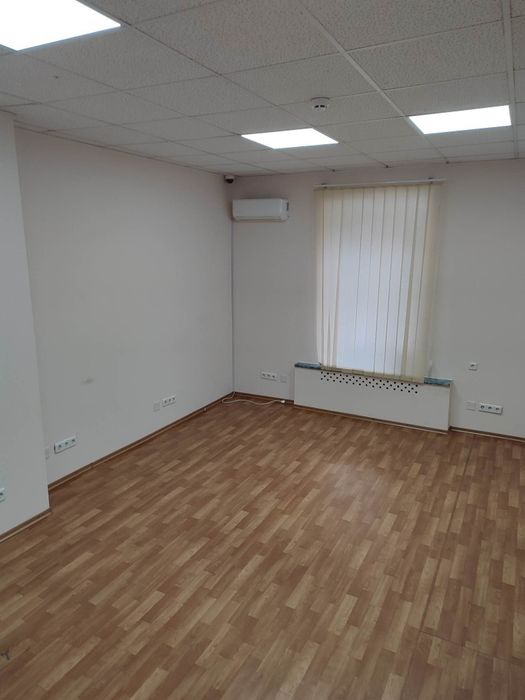 Здам офіс без комісії, центр,Хрещатик  багато варіантів світло є завжди