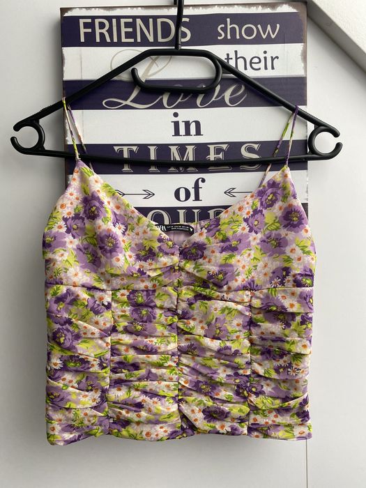 Kwiatowy top na ramiączkach Zara XS