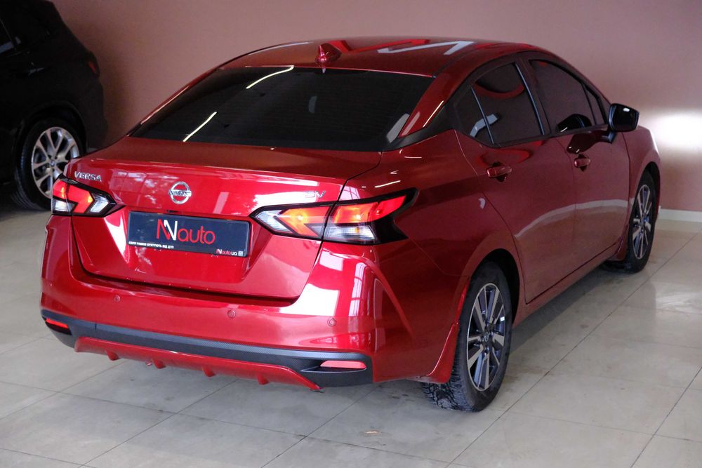 Nissan Versa 2020