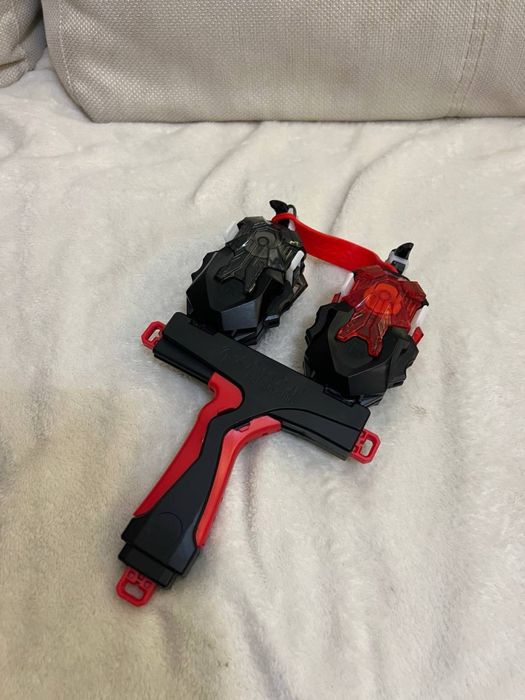 бейблейди та запускавачі