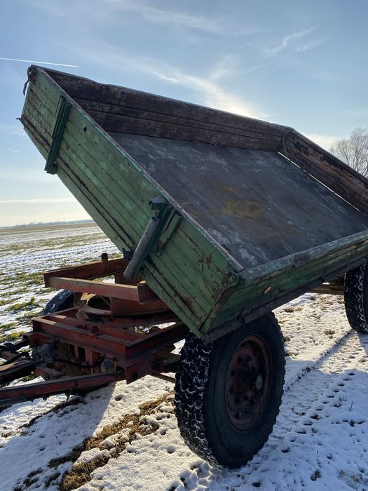 Przyczepa 8 ton kiper wywrotka oś