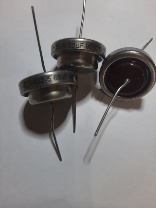 Конденсатори К52-5 68-90v