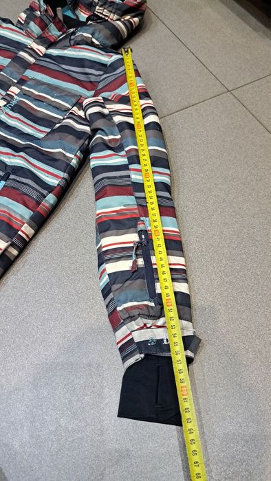 Костюм лыжный мужской на рост 146-152 см.