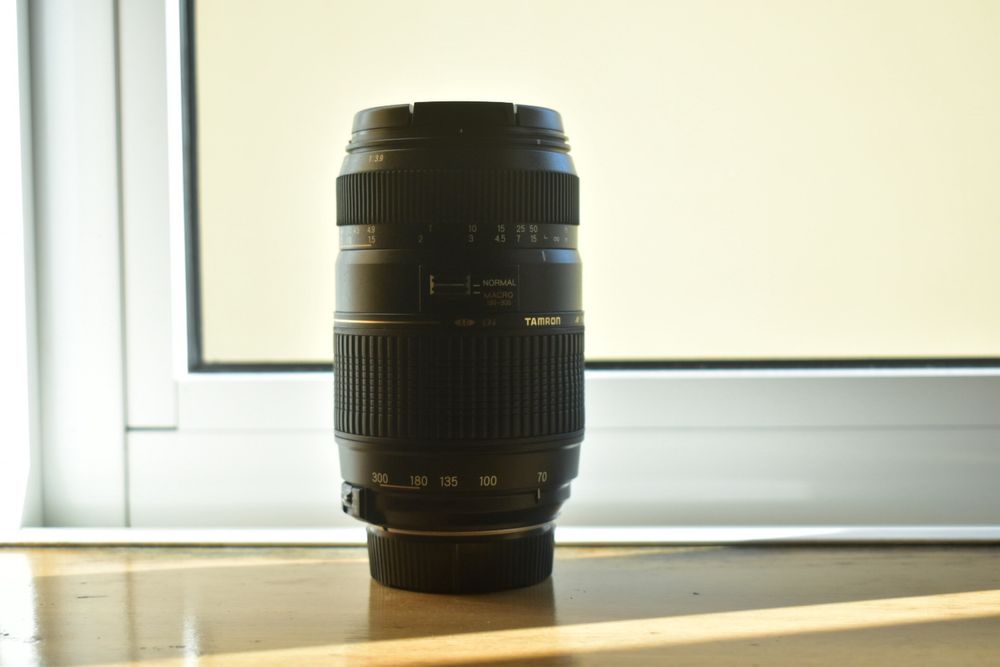 Tamron 70-300mm f/4-5.6 DI LD Macro Nikon F-Mount