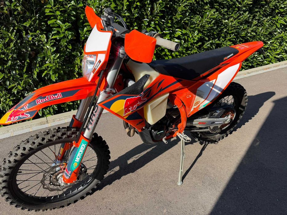 KTM Exc-F 350 - versão Champion 2025