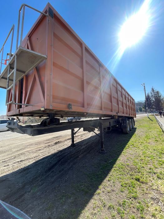 Продається напівпричіп зерновоз.