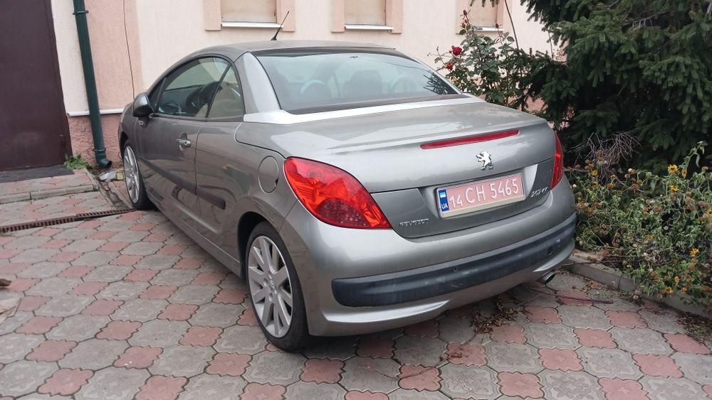 Продам автомобиль пежо 207 сс