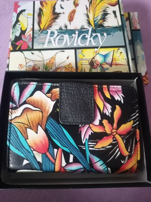 Sprzedam nowy portfel firmy Rovicky