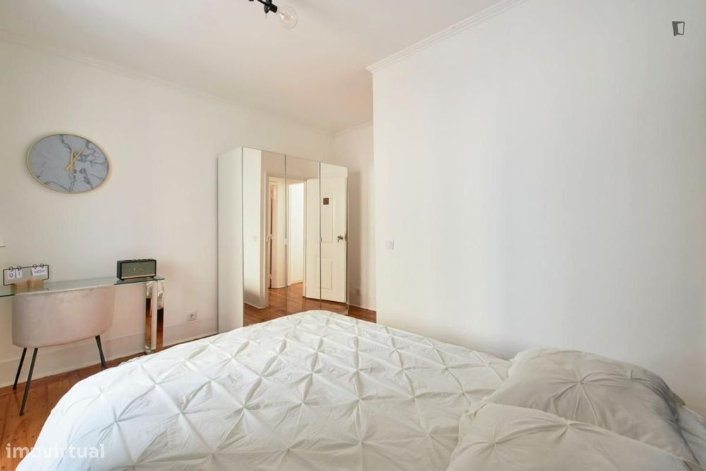 Quarto - localizado em Chiado Lisbon