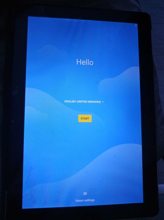 Tablet JUSYEA de 10 polegadas com Android 10, 4 GB de RAM + 64 GB de ROM, câmera dupla de 5 MP + 8 MP, expansão de 4 a 256 GB e teclado incluso.