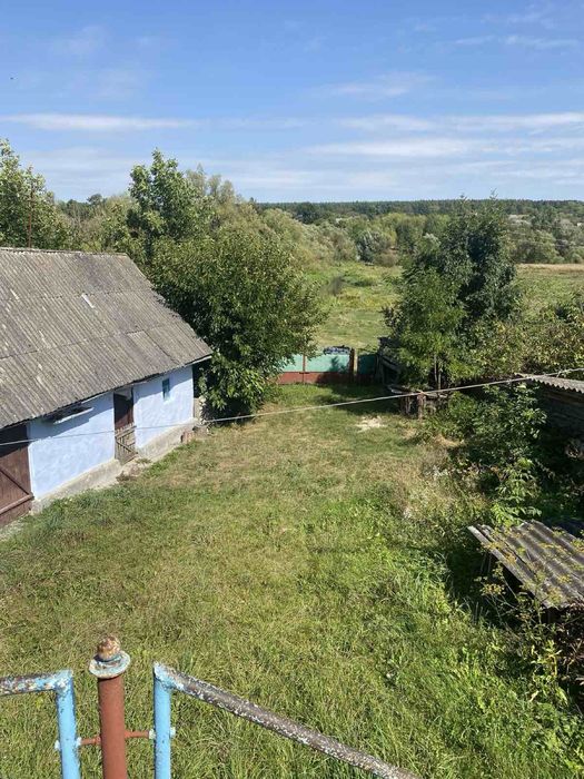 Продам газифікований будинок з приватизованою земельною  ділянкою