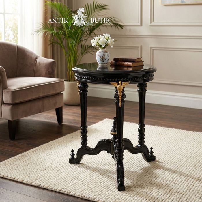 Антикварний круглий столик. Антикварний кавовий столик.