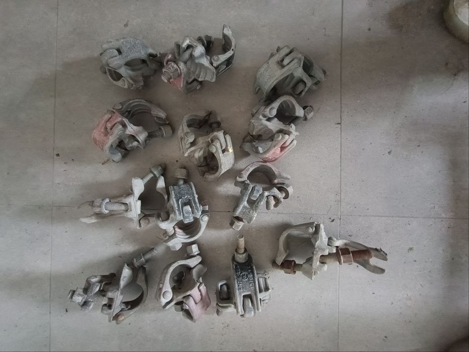 Łącznik rusztowania stały solidny