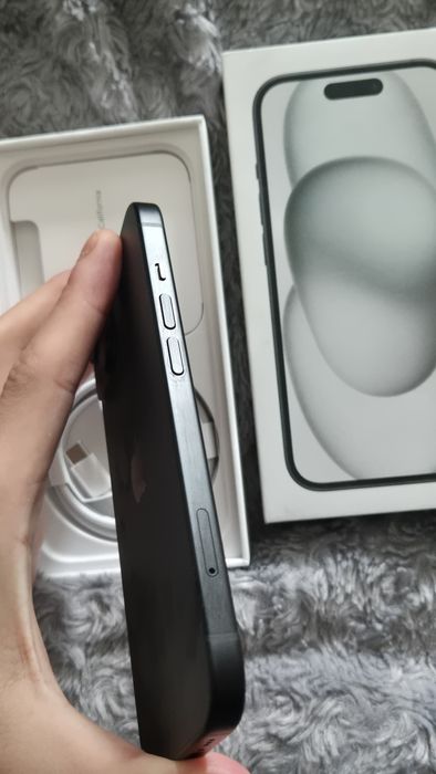 Iphone 15 128gb novo