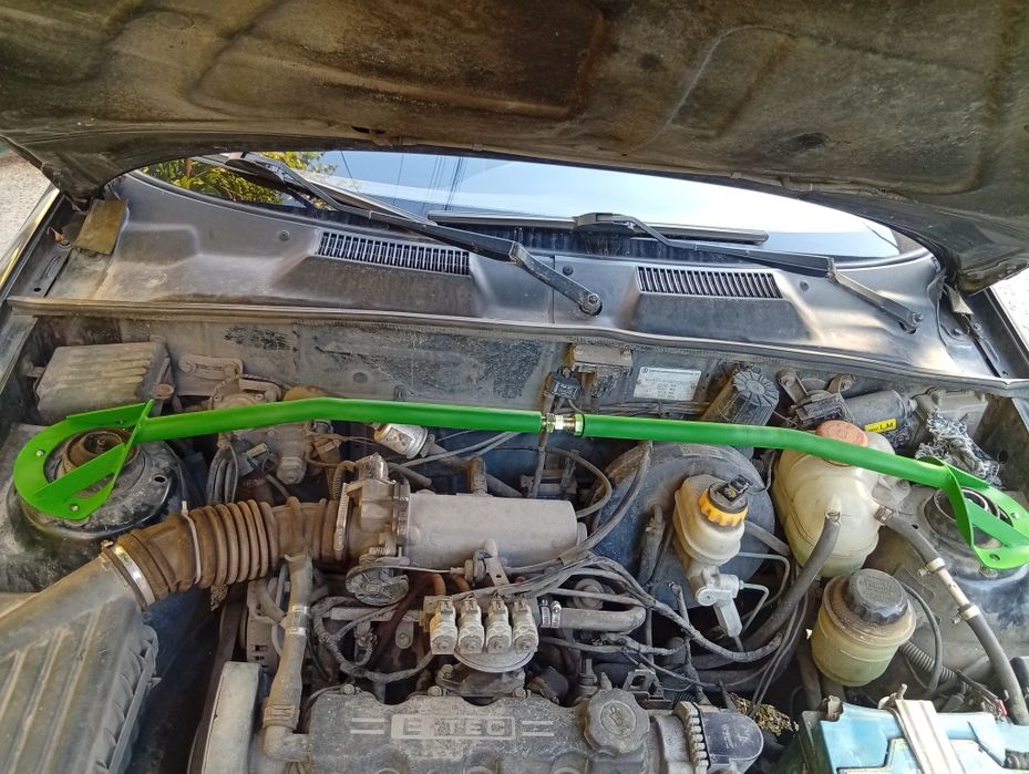 Распорка верхняя передних стоек ланос,сенс