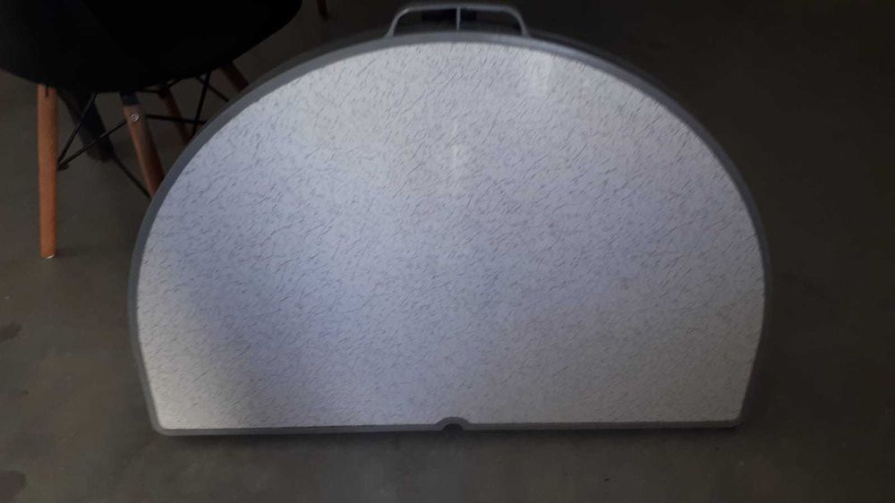 Mesa Dobrável de Campismo / Exterior – Mesa de Jardim / Piquenique - 60€ preço negociavel