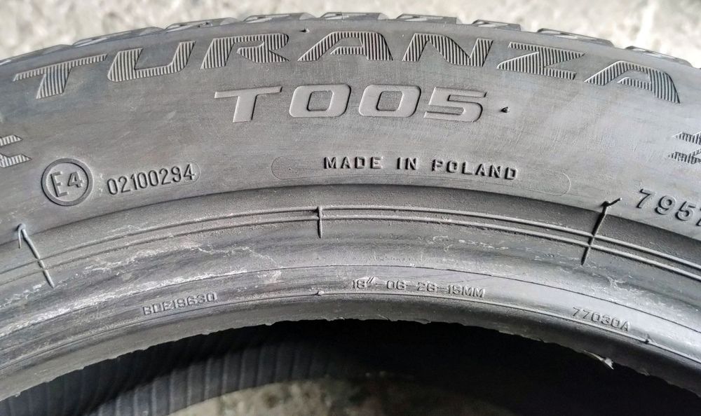Шини літні R18 245/45 Bridgestone Turanza T005