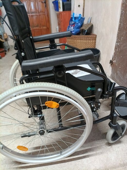 Nowy wózek inwalidzki
