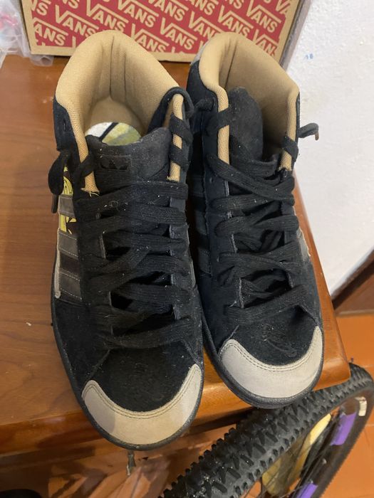 Tennis adidas edicao limitada