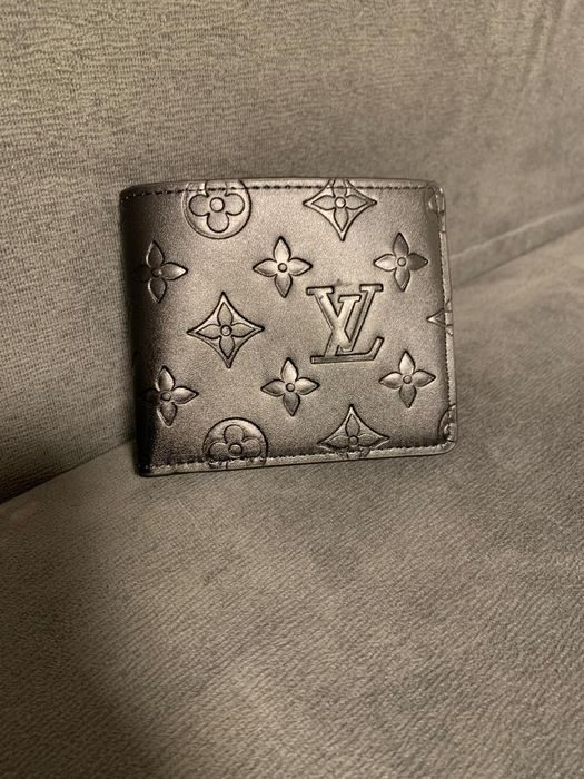 Sprzedam czarny portfel