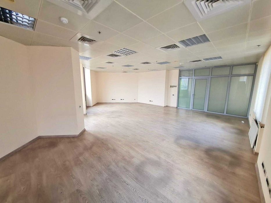 Офіс 141 м.кв Бул. Тараса Шевченка 33Б БЦ Європа Плаза Шевченківський