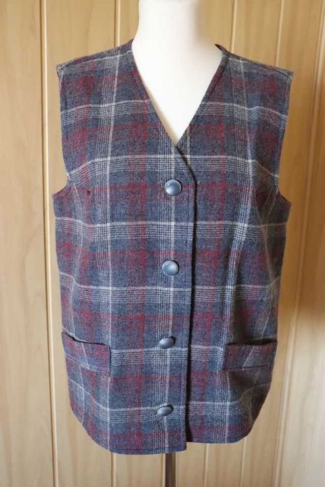 Kamizelka w kratkę szara